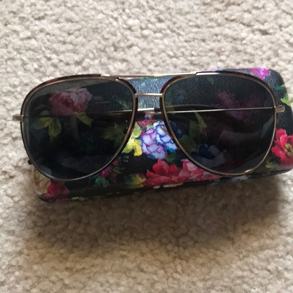 Saint Laurent sunglasses gold frame aviator sunglasses - Picture 1 of 3